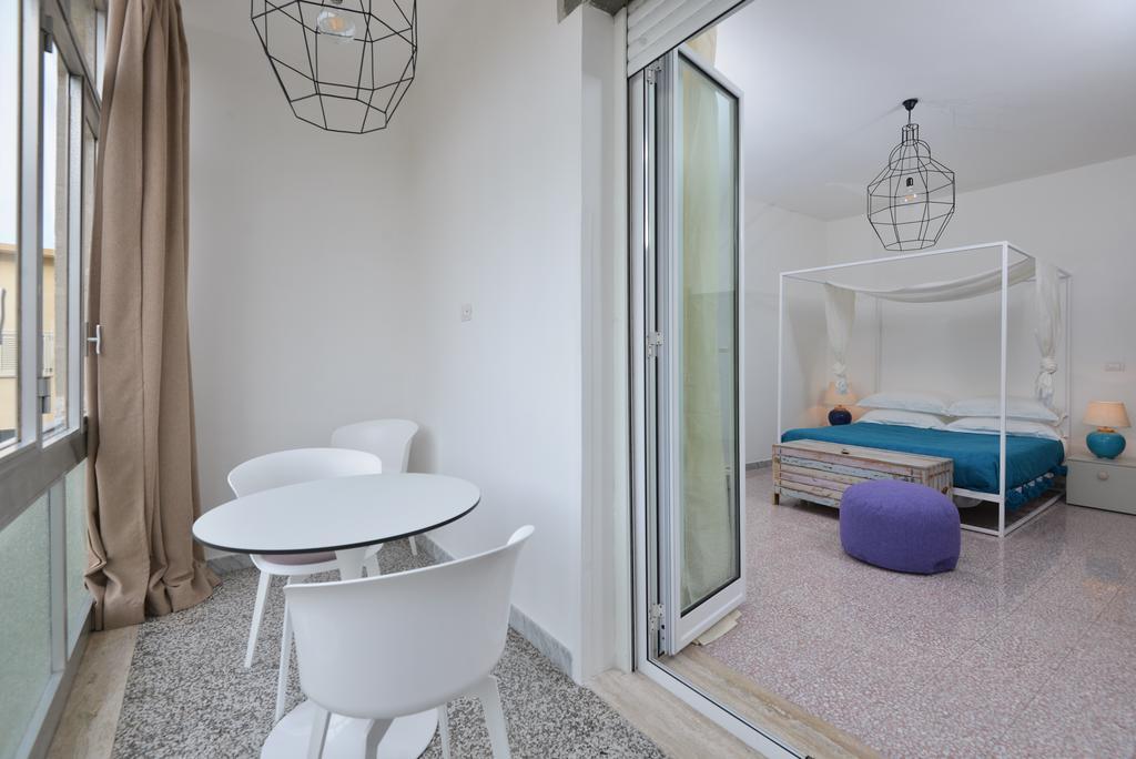 Al Quarantacinque Apartment มาลเย ภายนอก รูปภาพ